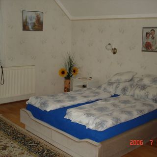 Tislerics Ház Hévíz (2)