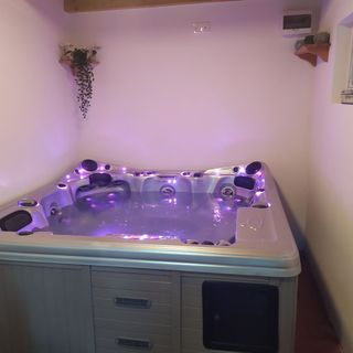 Ametiszt Wellness Apartmanház Siófok (4)