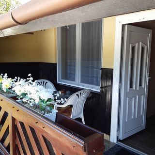 Gyuri Apartman Balatonboglár (4)