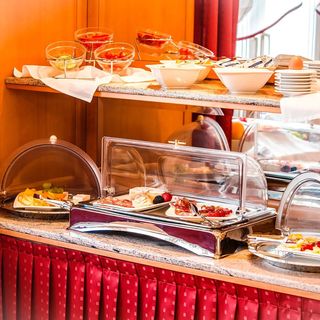 Hotel Pension Corvinus Wien (5)