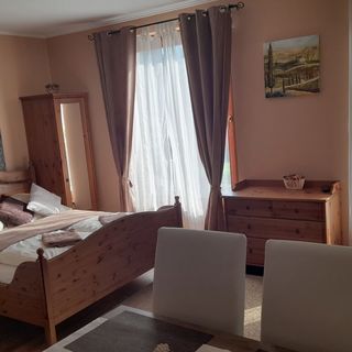 Várkert Prémium Apartman Gyula (4)