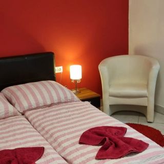 Leila Wellness Apartmanház Gyula (2)
