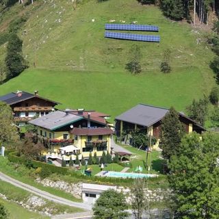 Schattaugut Apartment Eben (2)