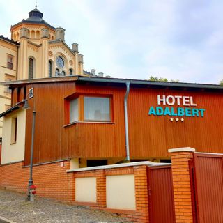 Hotel Adalbert - Boldog Meszlényi Zoltán Ház (2)