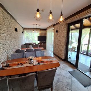 Neon 2 Vendégház Orosháza-Gyopárosfürdő (4)