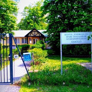 BDSZ Üdülő Balatonföldvár (2)