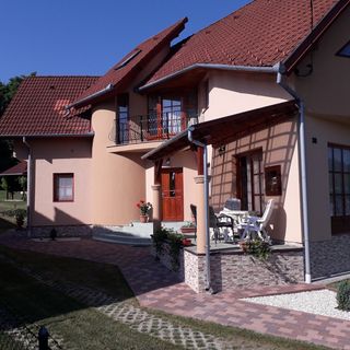 Marika Apartmanház Zalakaros (4)