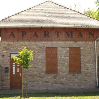 Gyulai Fürdő Apartman Delux (2)