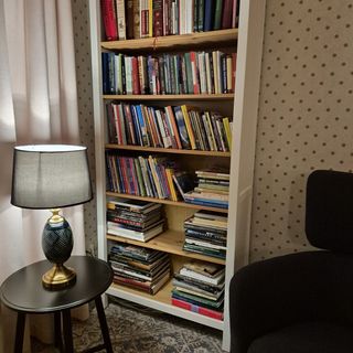 Sólyomvár-lak Komlóska (2)