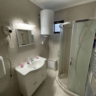 Ádám Apartman Gyula (4)