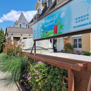 Napsugár Apartman Siófok (4)