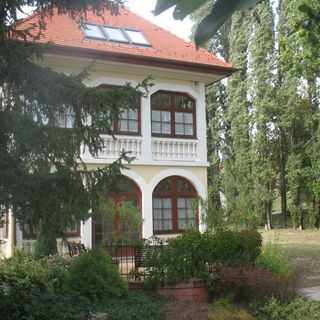 Park Villa Csopak (3)