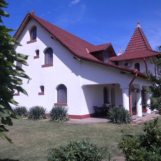 Mustang Ranch Üdülőháztelep Kiskunmajsa (3)