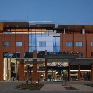 Four Points by Sheraton Kecskemét Hotel és Konferenciaközpont (2)