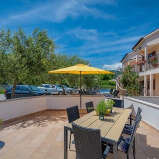 Apartmani Lara Labin (4)