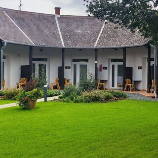 Sárvárfürdő Apartmanház Sárvár (2)