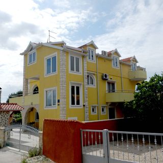Villa in the Natural Environment Šibenik (3)