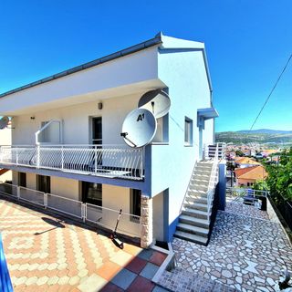 Apartmani Dujo Trogir (3)