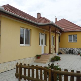 Napfény Apartman és Vendégház Egerszalók (4)