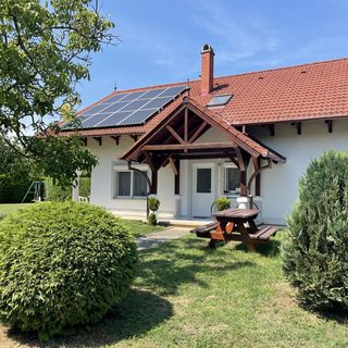 Frankie Holiday Apartmanok Balatongyörök (2)