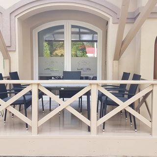 The Corner House Panzió Tata (3)