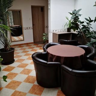 The Corner House Panzió Tata (5)