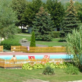 Tengerszem Üdülőpark és Camping Sárospatak (2)