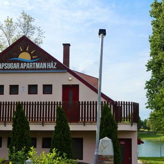 Napsugár Apartmanház Baja (5)