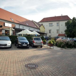 Hotel Chvalská Tvrz Praha (5)