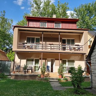 Platán Apartmanház Miskolctapolca (5)