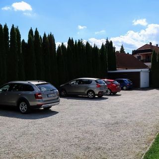 Familie Magyar Apartman Kék Ház Zalakaros (5)