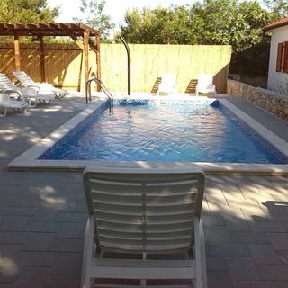 Apartman L&R Vir (2)