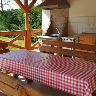 Erdei Apartman Balatonfűzfő (3)