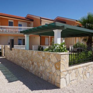 Apartman Vir4you Vir (2)