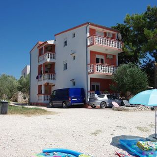 Apartman Laura Bibinje (2)