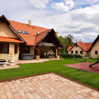 Bakonyi Mesekastély Olaszfalu (5)