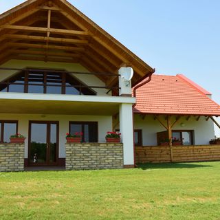 Zöldhalmi Lovas Vendégház Bócsa (2)