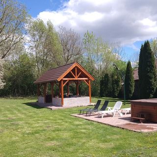 Almafás Jacuzzis Apartmanház Őrség Kerkakutas (3)