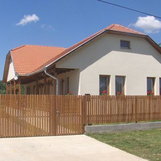 Kékszilva Vendégház Pap (2)