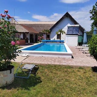 Oázis Üdülő Tiszafüred (2)