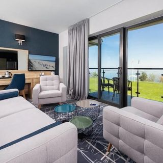 Hotel i Restauracja Faleza Jastrzębia Góra (3)