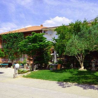 Pansion Tinka Starigrad (4)