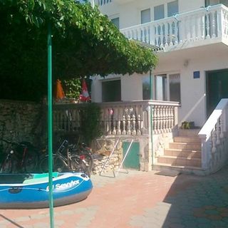 Judit Apartmanház Tisno (3)