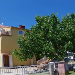 Apartman Ližnje more Valbandon (2)