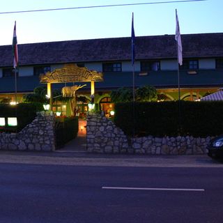 Zöld Elefánt Étterem & Panzió Zalaapáti (2)