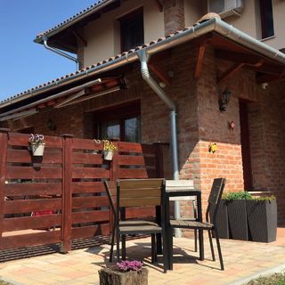 Cherry Apartmanház Sárvár (4)