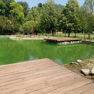 Aranykert Mobilház-Apartmanok Vének (2)