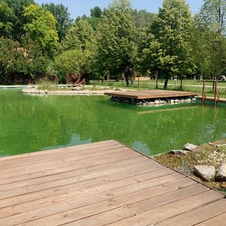 Aranykert Mobilház-Apartmanok Vének (2)