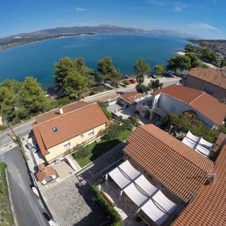 Apartmani Viki Trorgir (2)