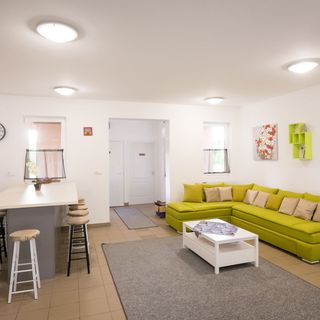 Sulyom Ifjúsági Szálló Géberjén (5)